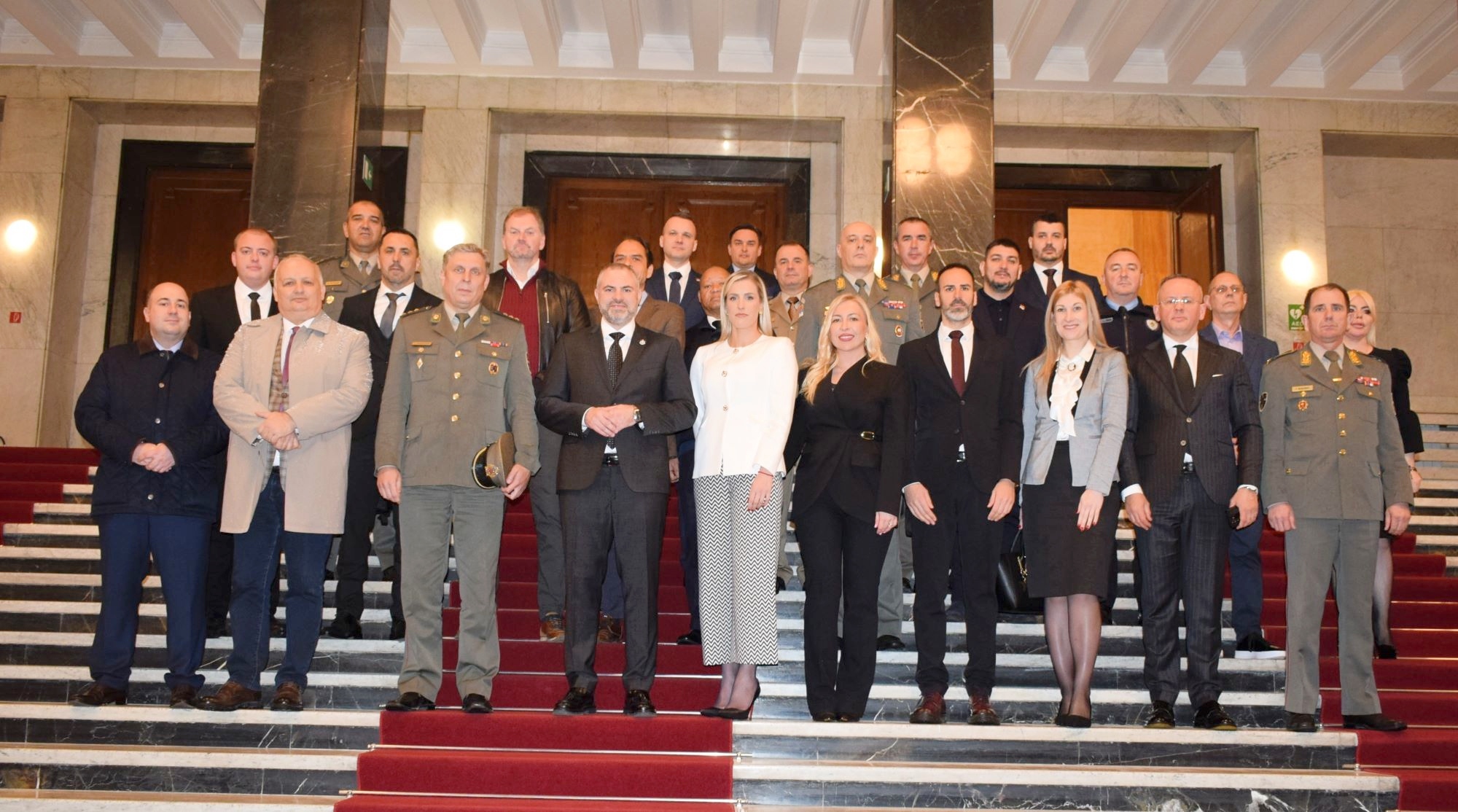 Потпредседник Новаковић са полазницима школе националне одбране Војвода Радомир Путник