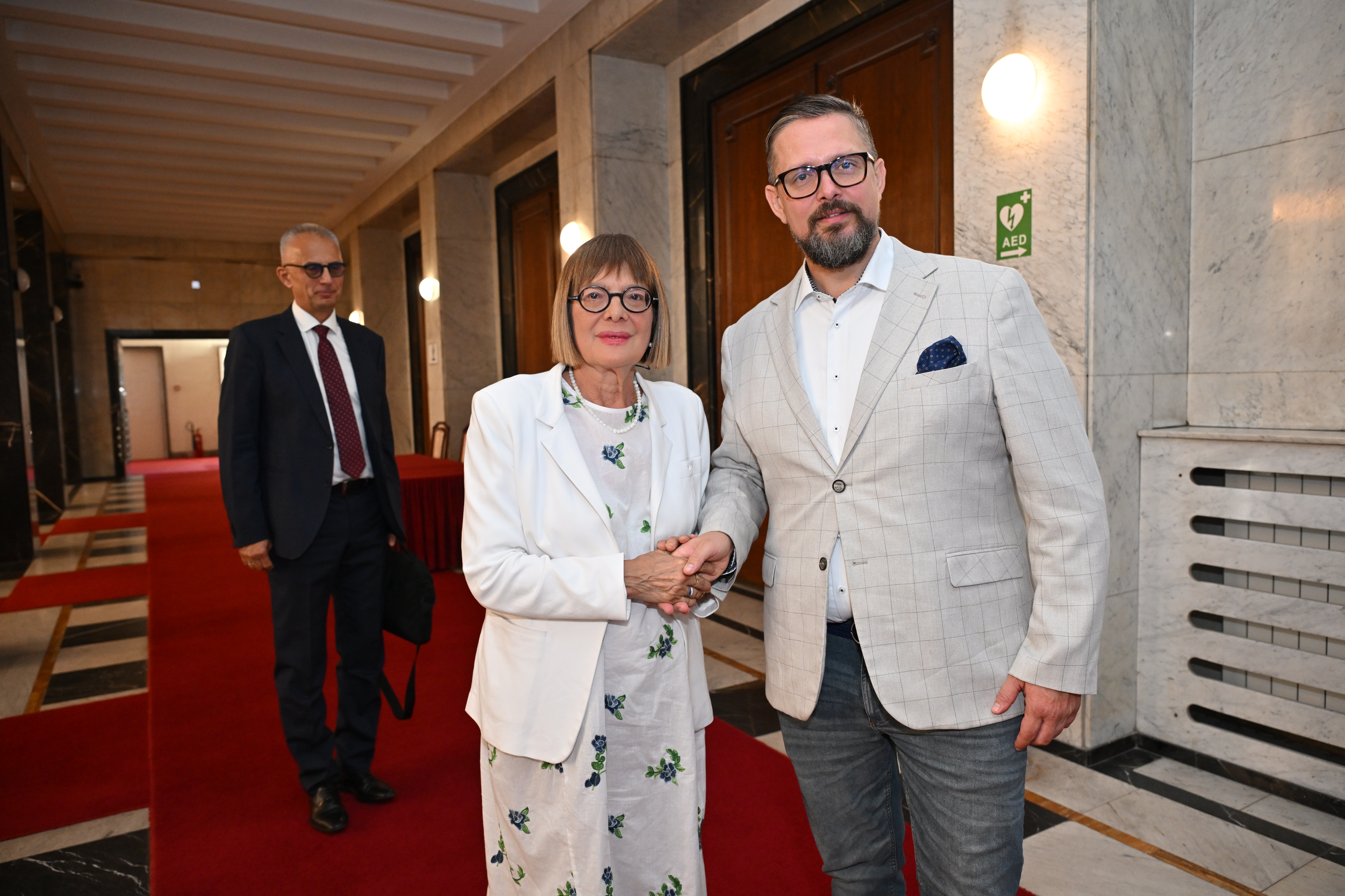 Juhász and Gojković: Continued Cooperation on the Implementation of Provincial Priorities